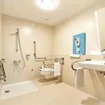 Centrum Hotel 2*